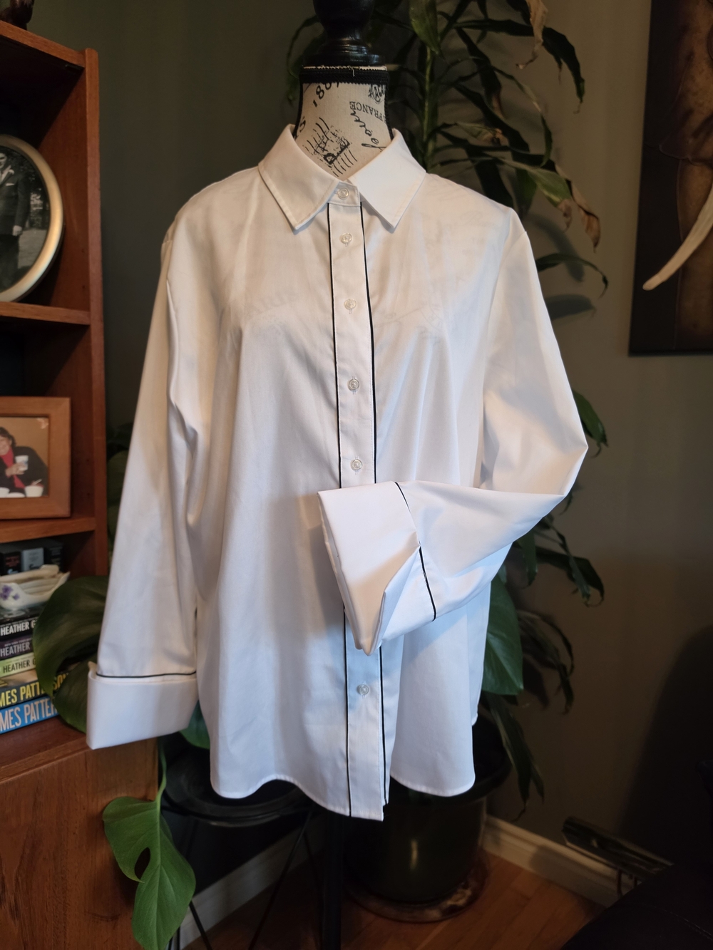 Anne Klein White Button-Down Shirt with Black Piping